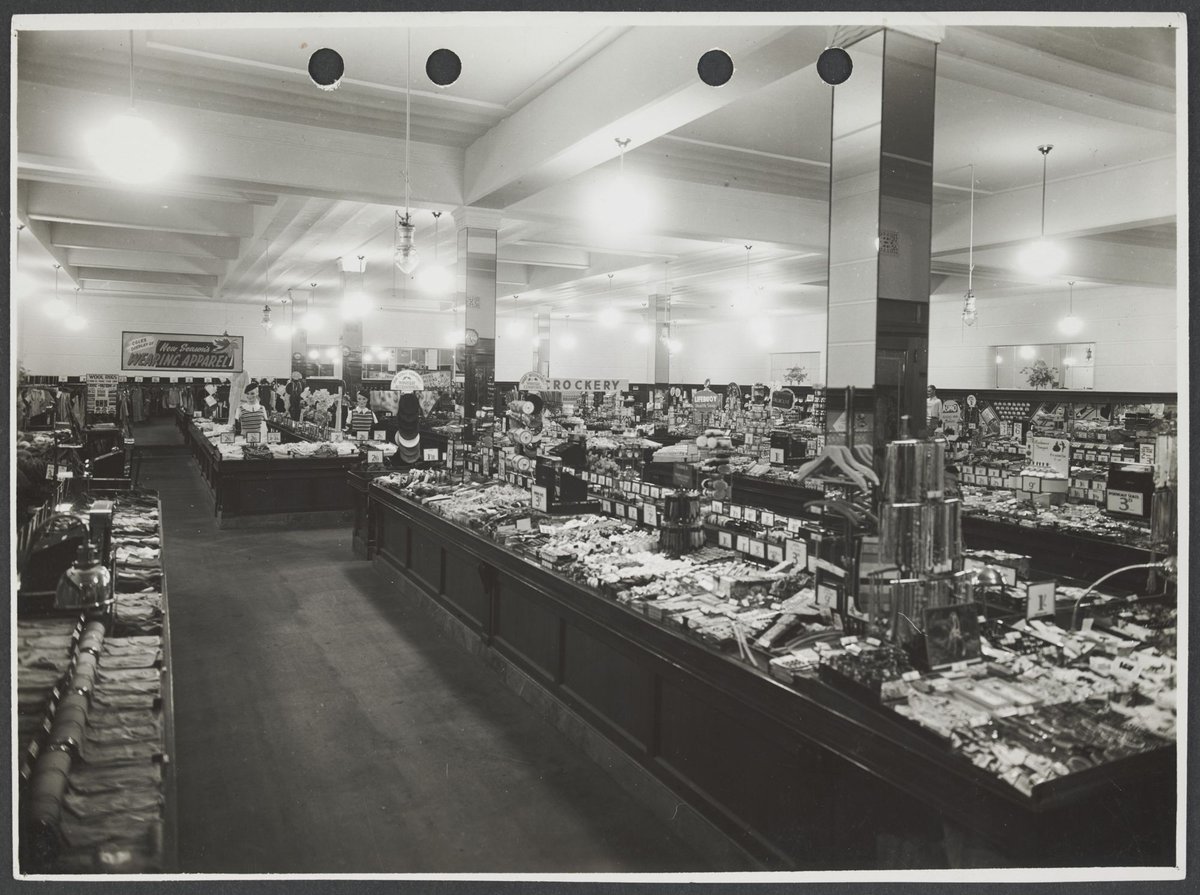 New wall treatment at old store Sydney Road Brunswick Store No. 3 (1939)