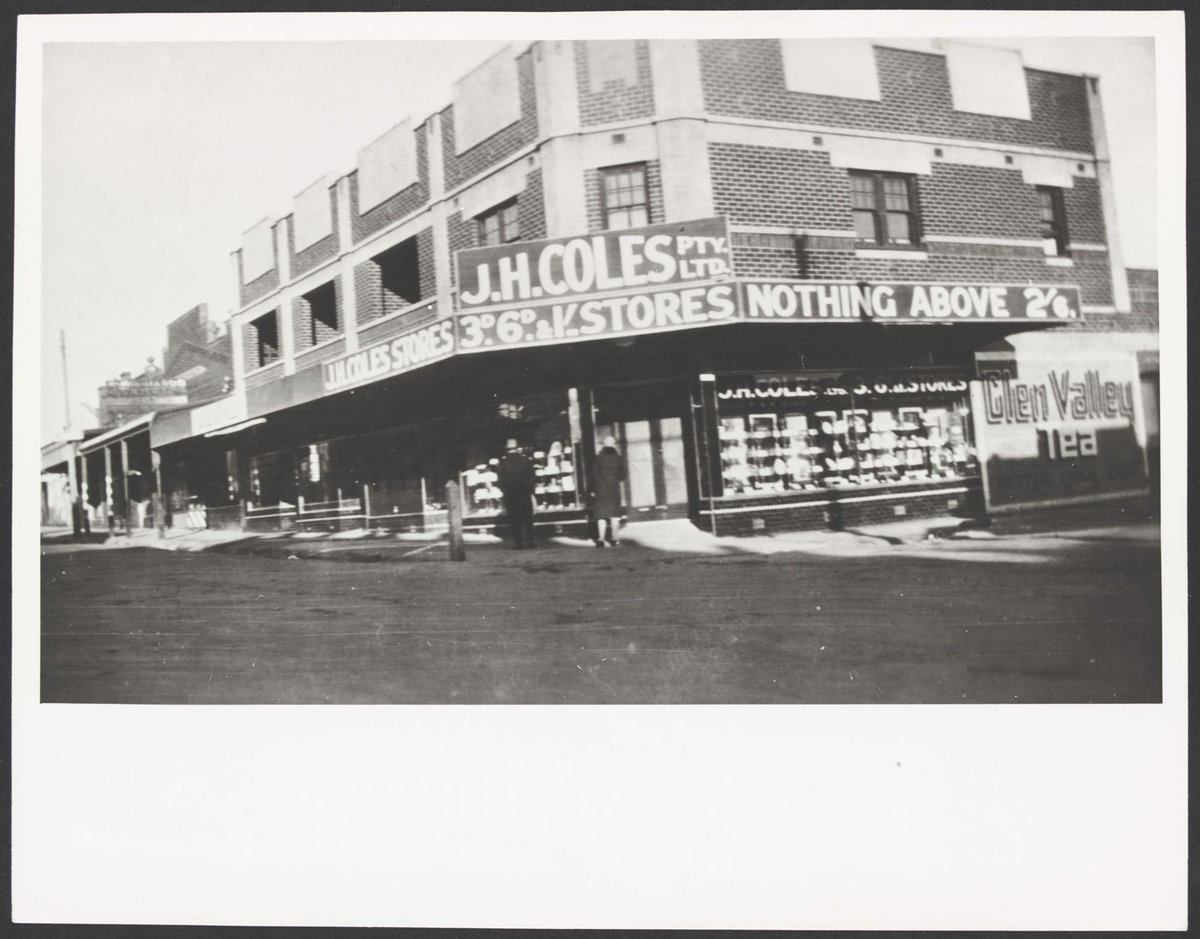 Exterior view of J H Coles Pty Ltd store in Bentleigh which was taken over by G J Coles (1920–30)