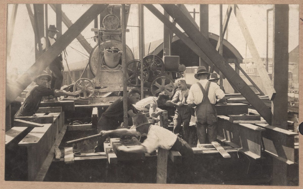 Spencer Street bridge - south abutment, Melbourne City (1928)