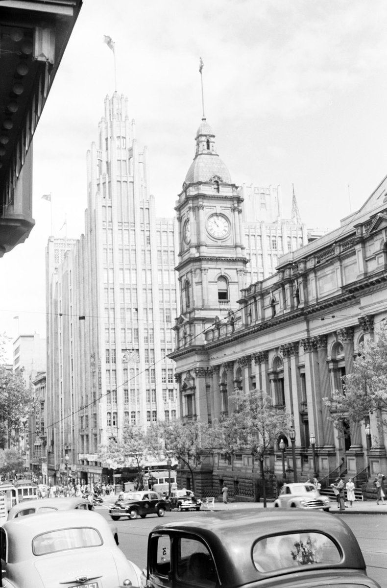 Collins Street, looking towards Swanston Street , Melbourne, Melbourne City (1954)