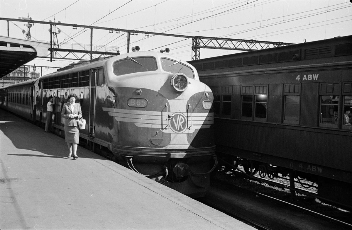 Victorian Railways country train at platform in station, Melbourne, Victoria (1953)