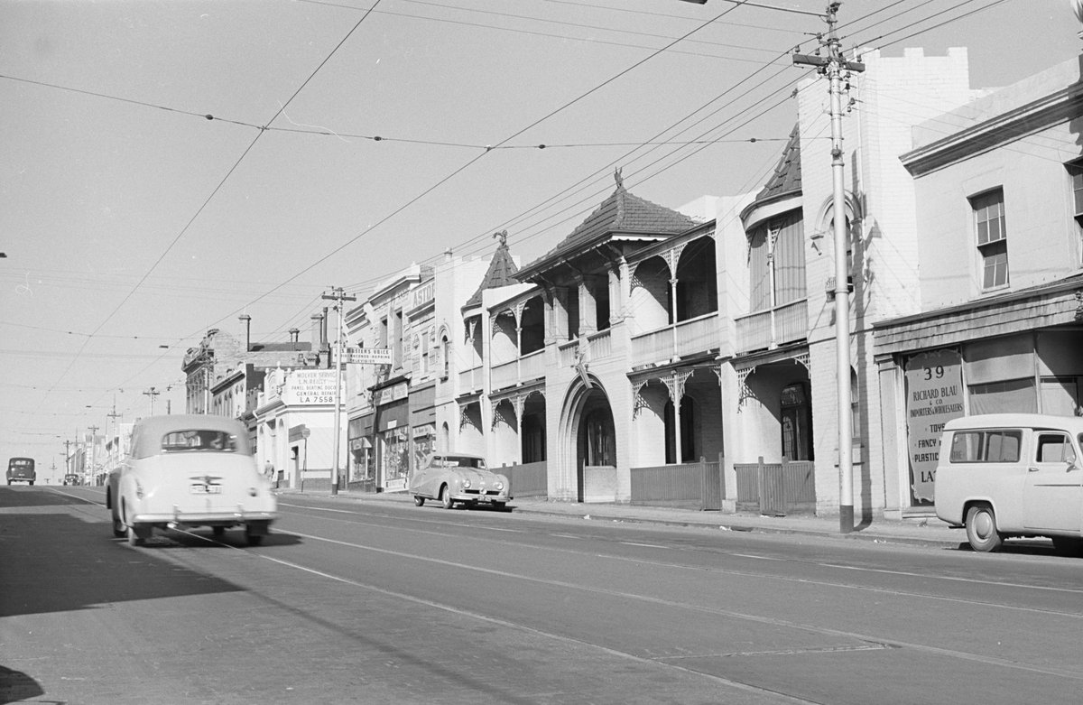 Street scene, possibly Melbourne (1954)