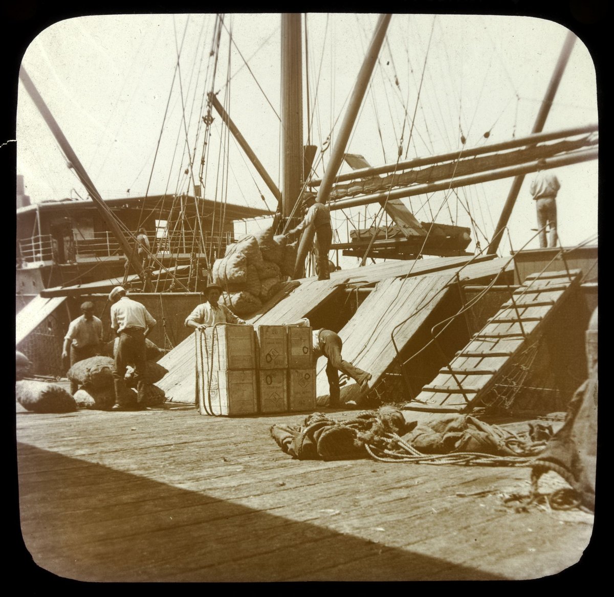 The Wharf, Melbourne - unloading (1880–1938)