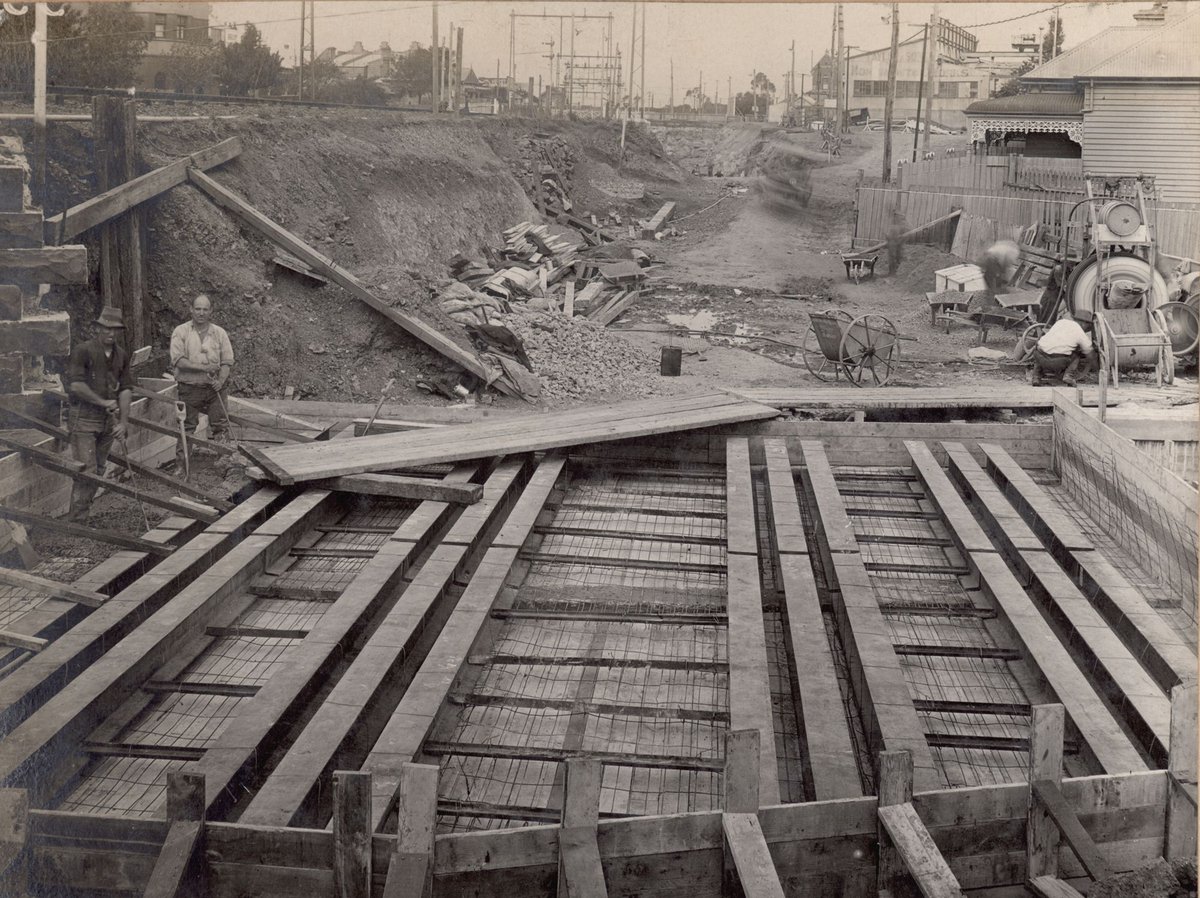 South Kensington to West Footscray - storm water drain at Raleigh Street (1927–28)