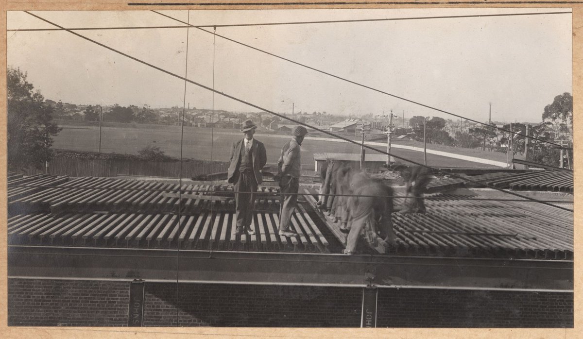 South Kensington to West Footscray, bridge at Geelong Road (1927–28)