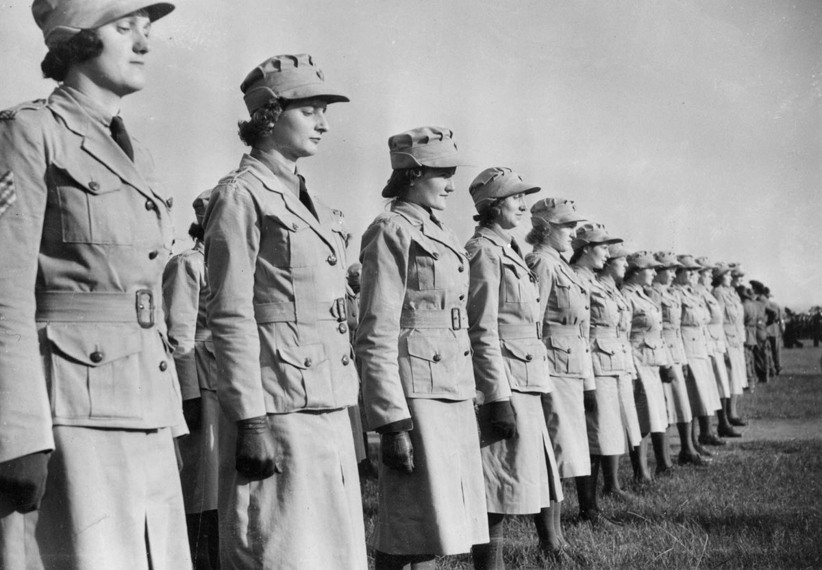 Camberwell Women's War Service Unit at Royal Park, Parkville (1940–42)