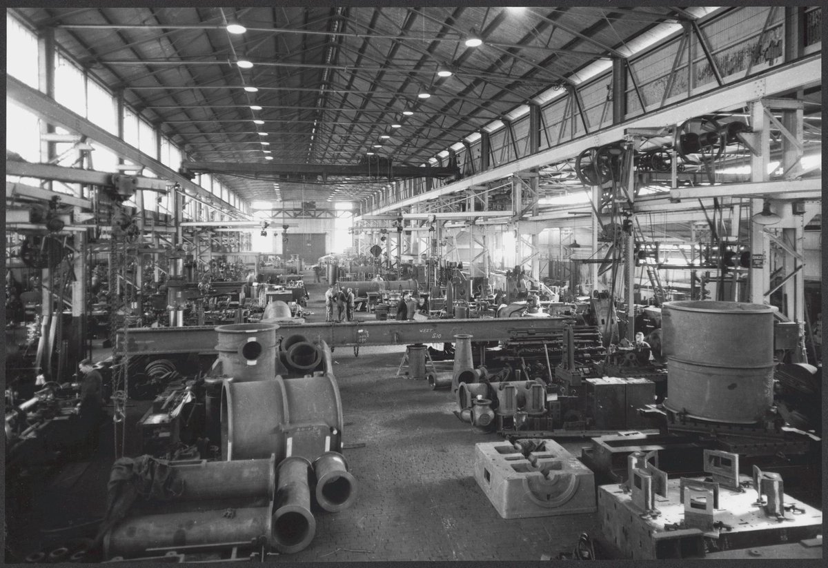 Shift change of staff at Kelly and Lewis, Springvale, Victoria (1949)
