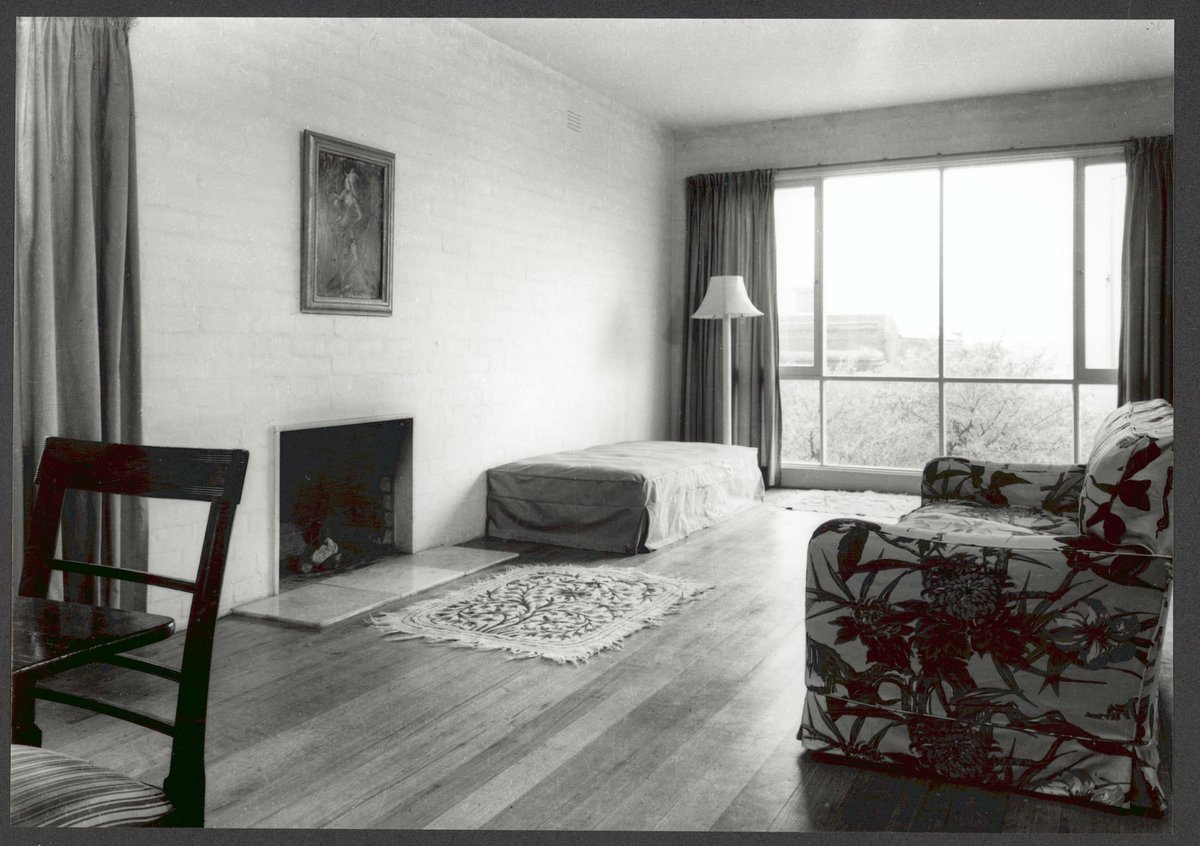 Flats in Darling St., South Yarra, by architect Roy Simpson (1947)