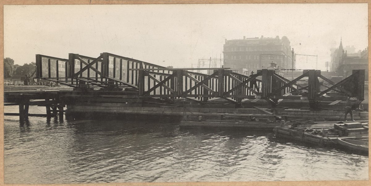Spencer Street bridge, superstructure, Melbourne City (c. 1929)