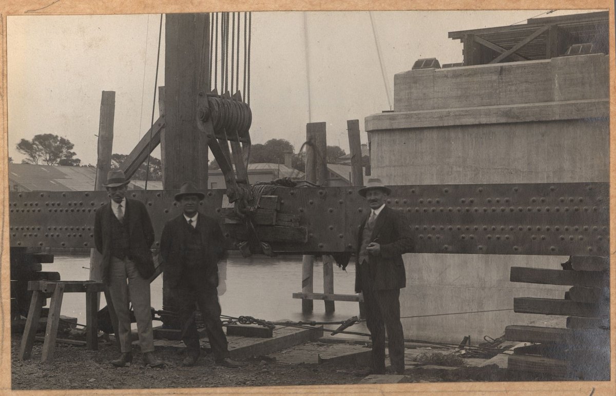 South Kensington to West Footscray - Maribyrnong River bridge - 85' span (1927–29)