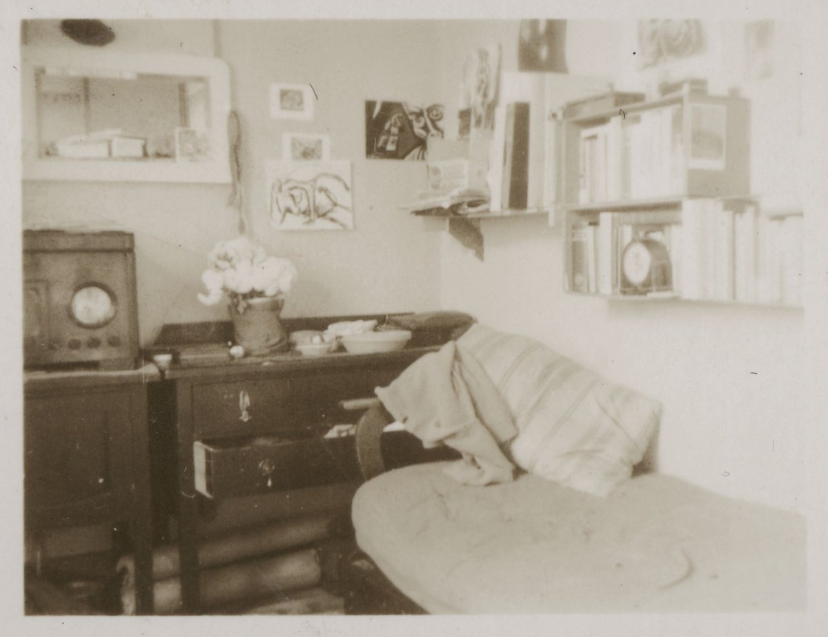 Room at Agnes St. Jolimont May 1943 Melbourne