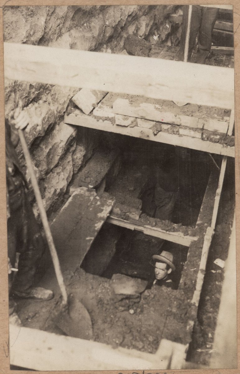 Hawthorn bridge reconditioning (1930)