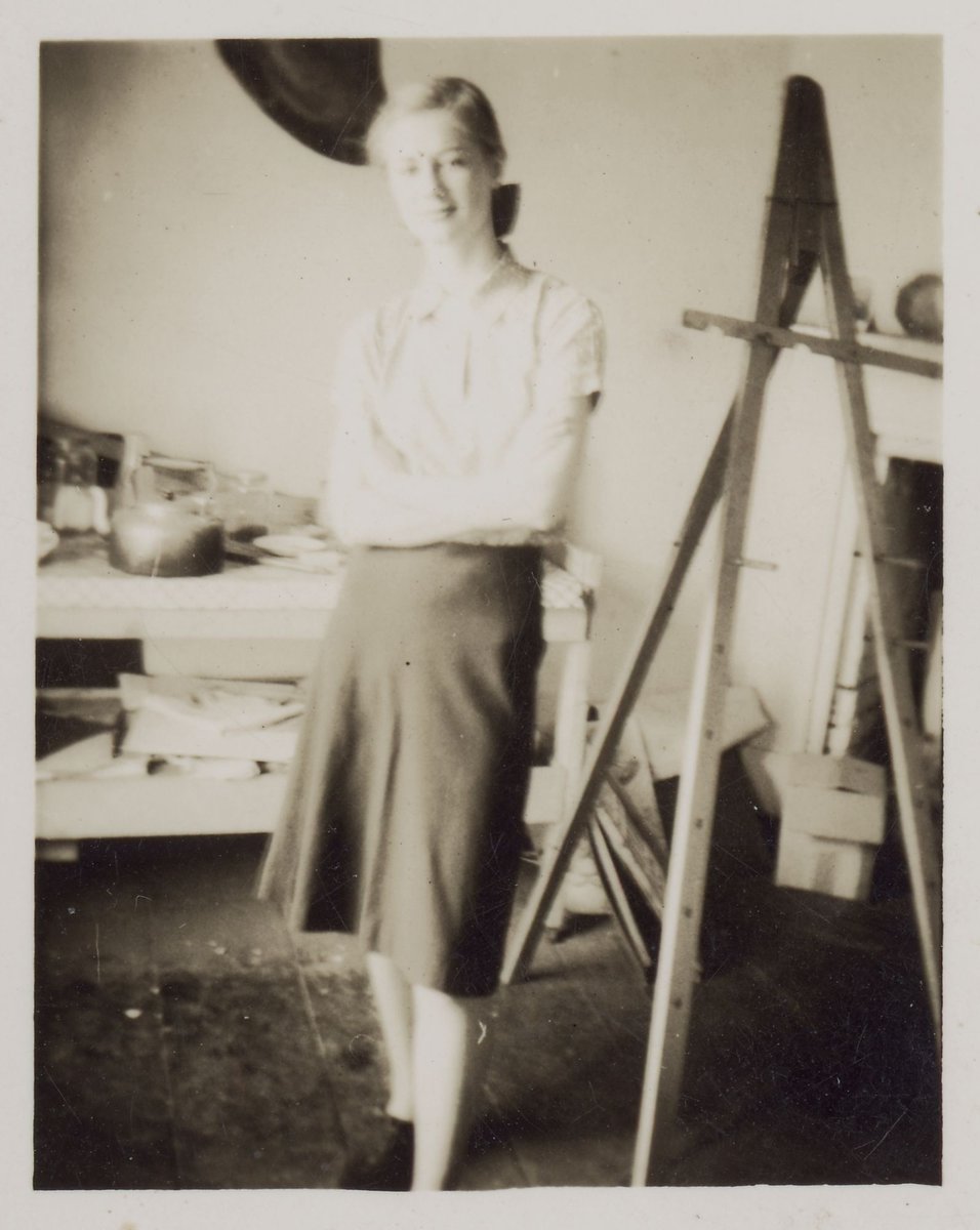 Yvonne Lennie 1942 Little Collins St, Melbourne City (1939–45)