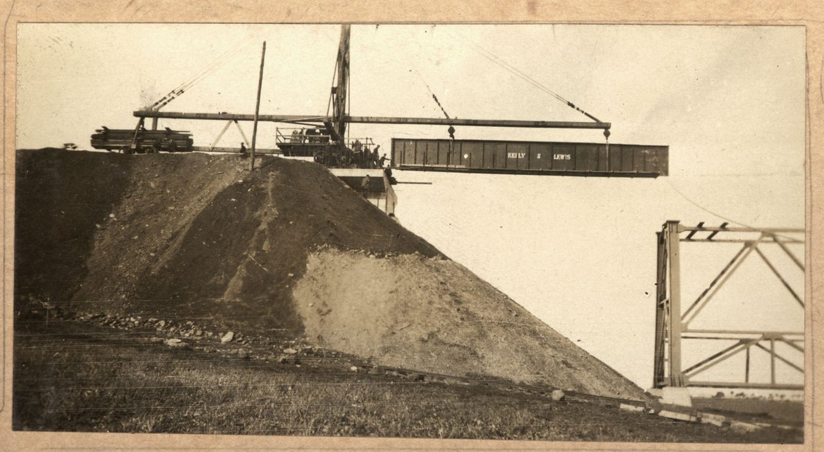Albion to Broadmeadows - steelwork for viaduct at Moonee Ponds Creek (1928)