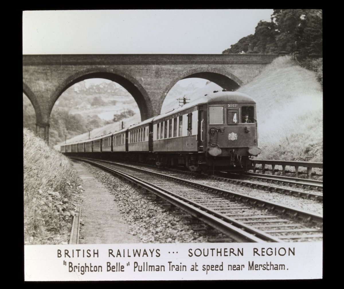 British Railways Southern Region "Brighton Belle" Pullman train at speed near Merstham (1920–50)