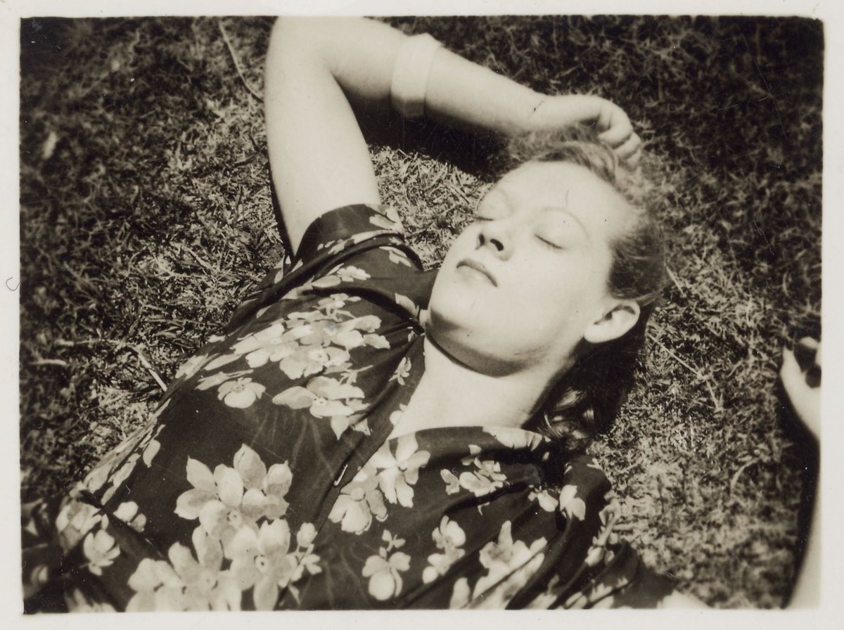Joy Hester in Fitzroy Gardens, Melb '42, East Melbourne (1942)