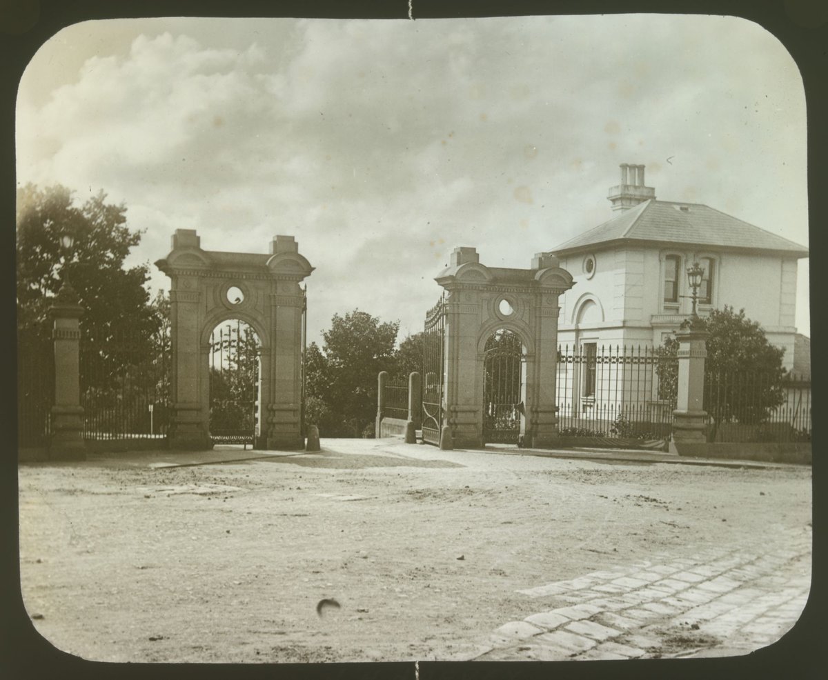 Entrance Gates, Lunatic Asylum, Kew (1875–1930)