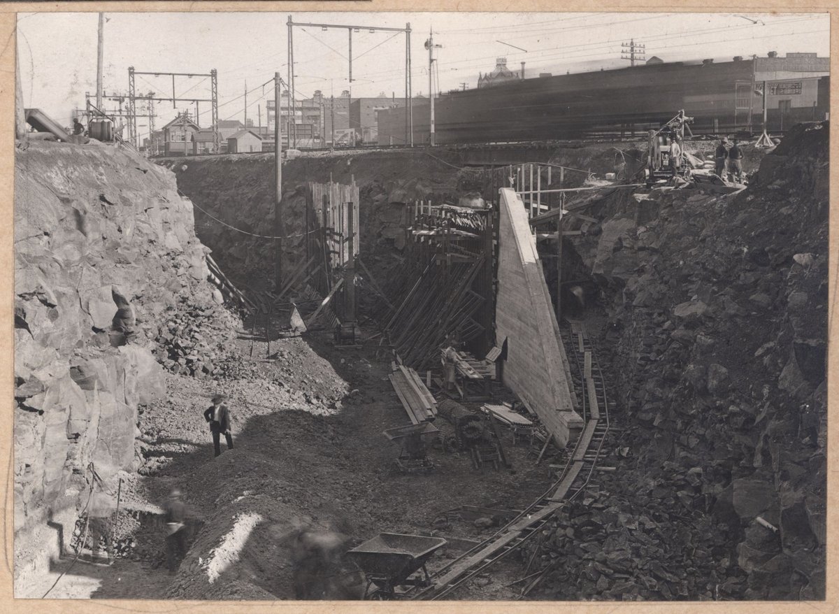 South Kensington to West Footscray - bridge under Bendigo line (1927–28)