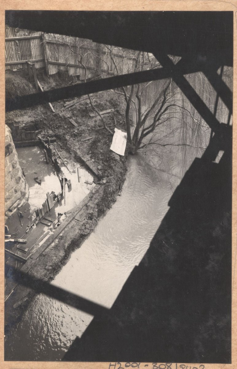 Hawthorn bridge reconditioning - Richmond pier (c. 1930)