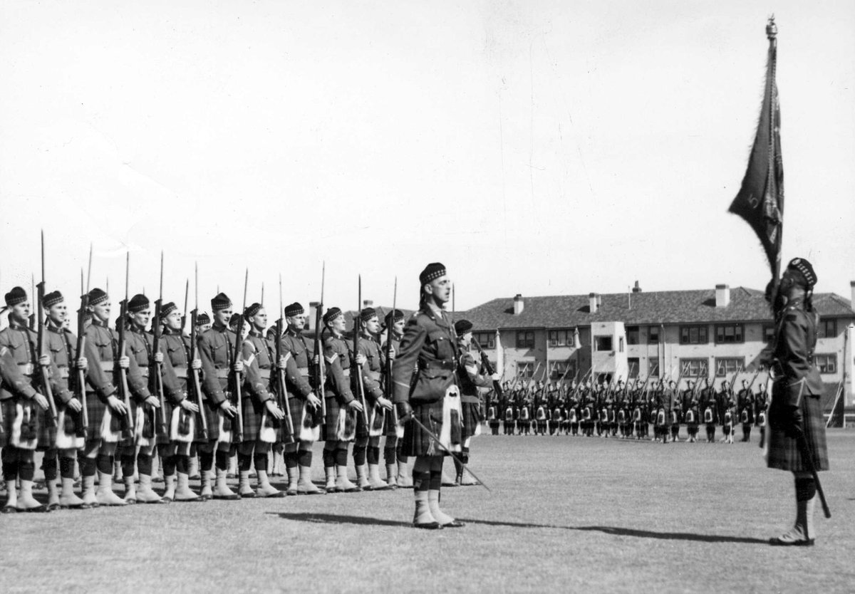 Kilted soldiers, Melbourne (1936–38)