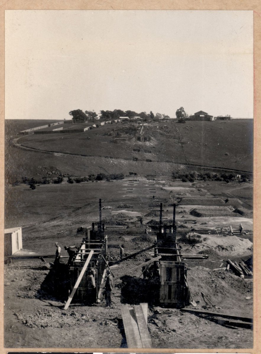 Albion to Broadmeadows - foundations for viaduct at Moonee Ponds Creek (1928)