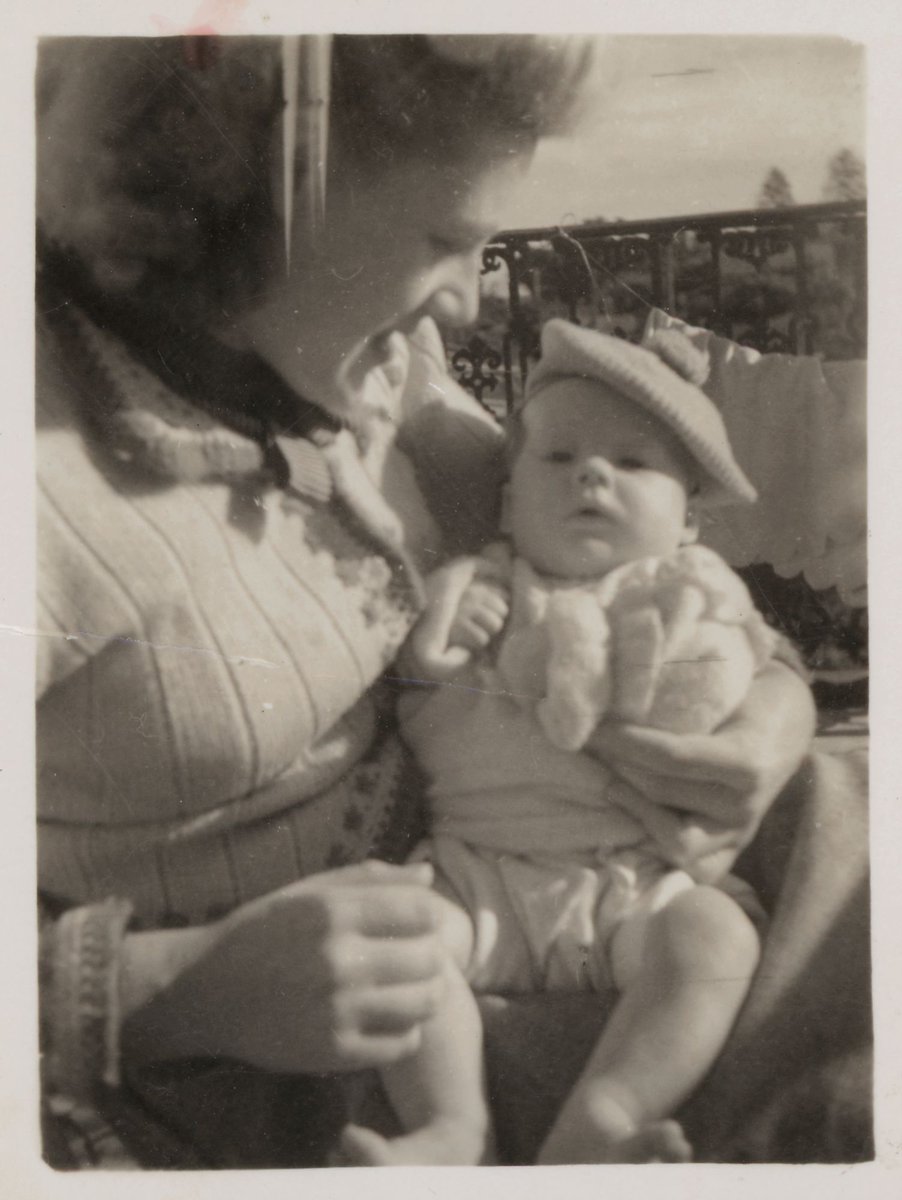 Sweeney and I [Joy Hester] Balcony, Robe St., St. Kilda, St Kilda (1945–46)