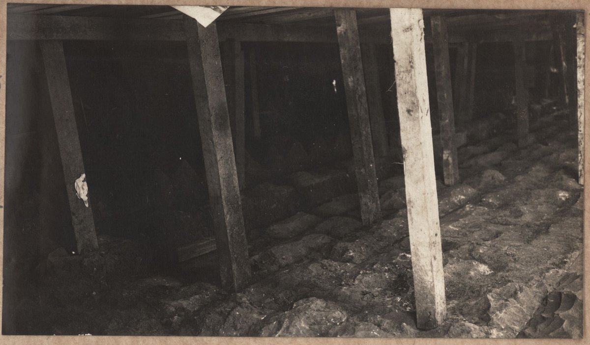 Hawthorn pier (1930)