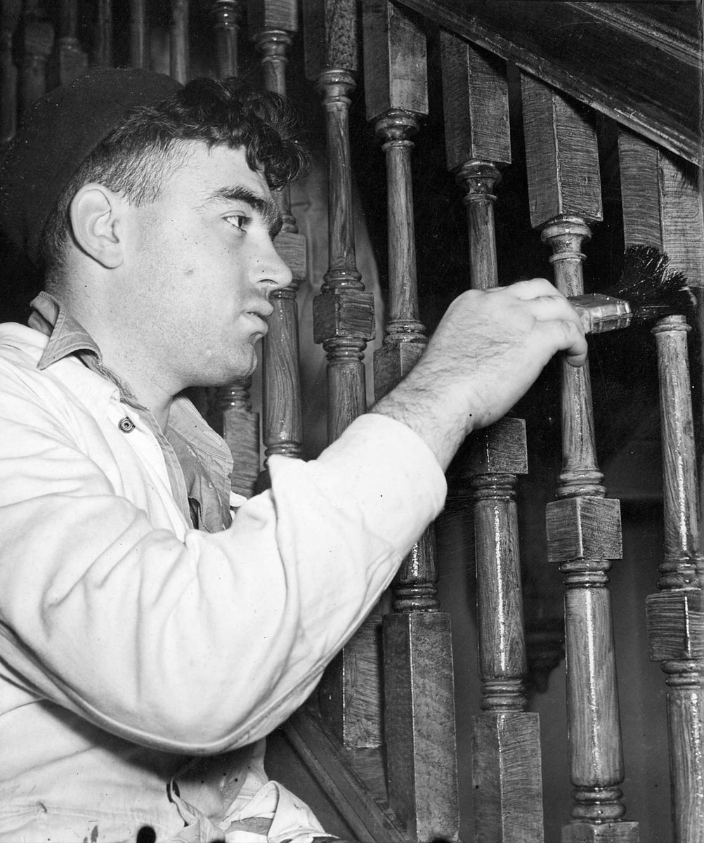 Rehab [i.e. rehabilitation] course in painting at Melb Tech [i.e. Melbourne Technical] School (c. 1946)