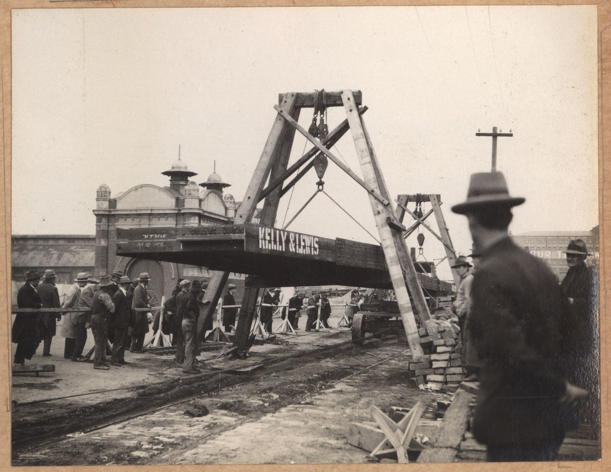 Spencer Street bridge, Melbourne City (1929)
