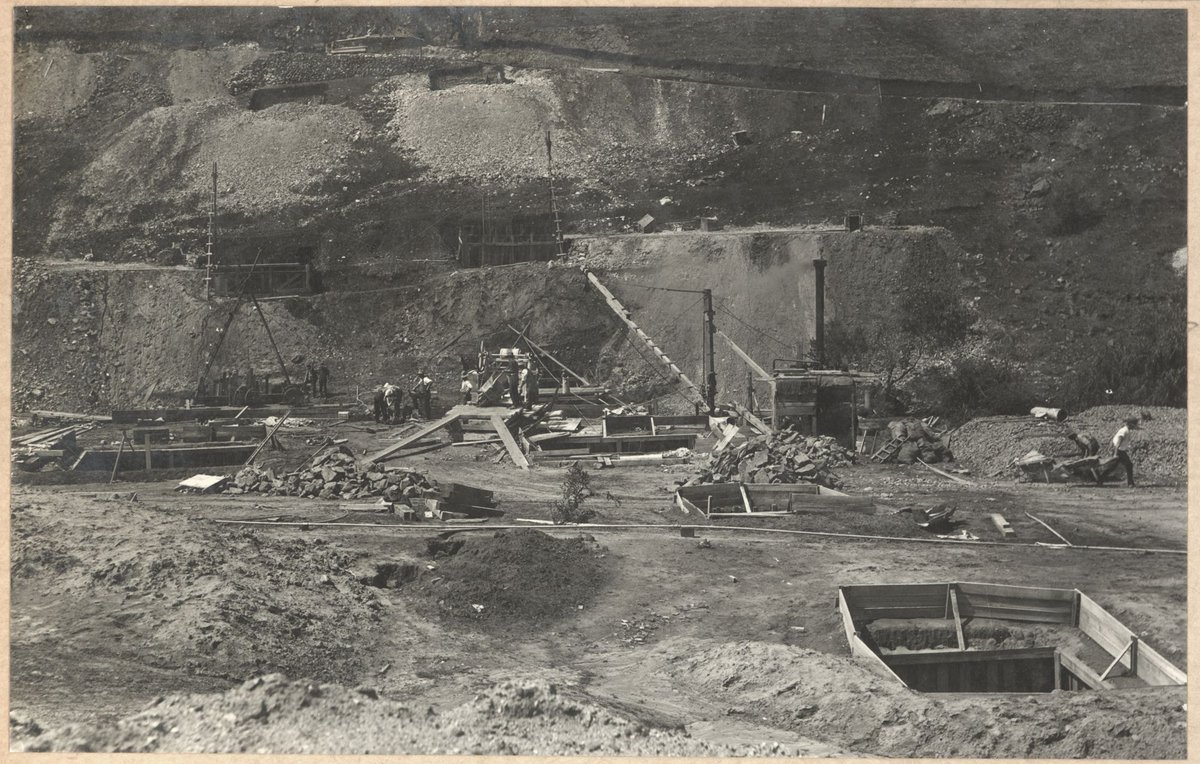 Albion to Broadmeadows - Maribyrnong River viaduct foundations (1927–28)