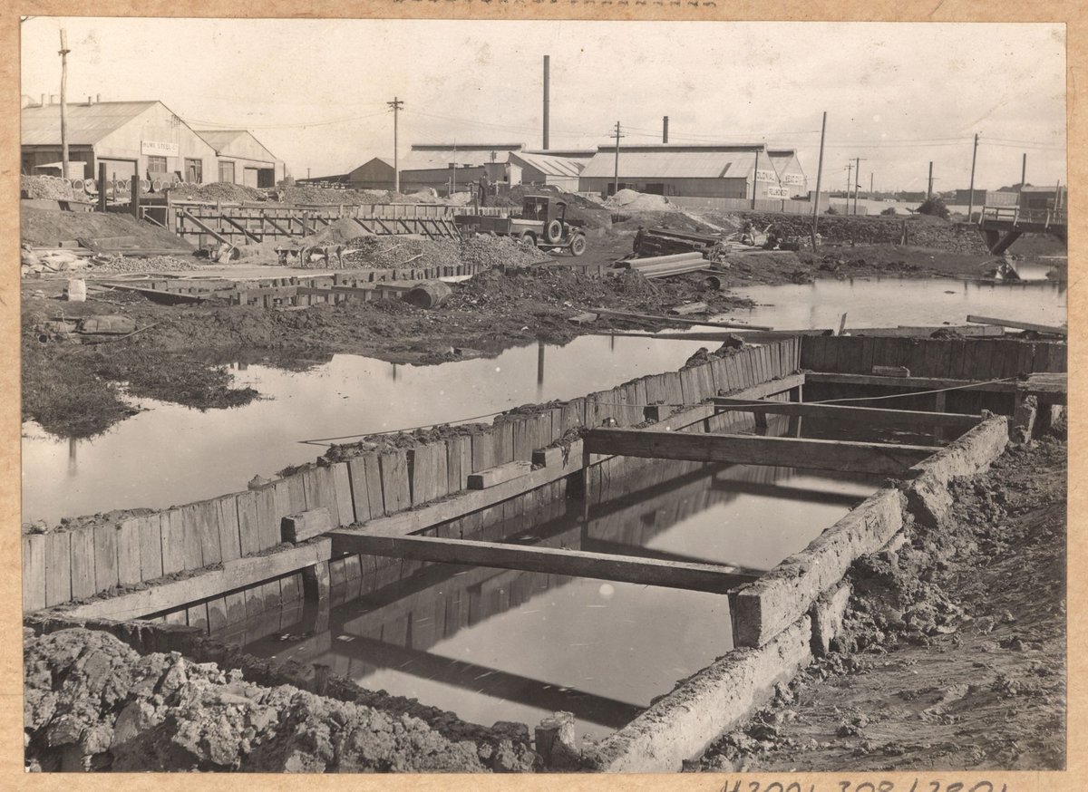 South Kensington to West Footscray. Bridge over Dynon Road (1927)