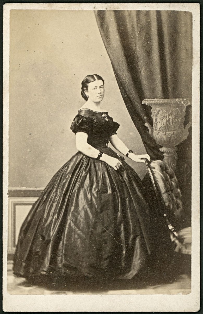 Portrait photographs by Alexander Fox & Co., Victorian Academy of Photographic Art, Melbourne, Vic (1865–67)