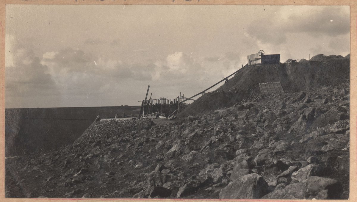 Albion to Broadmeadows - Maribyrnong River viaduct foundations (1927–28)