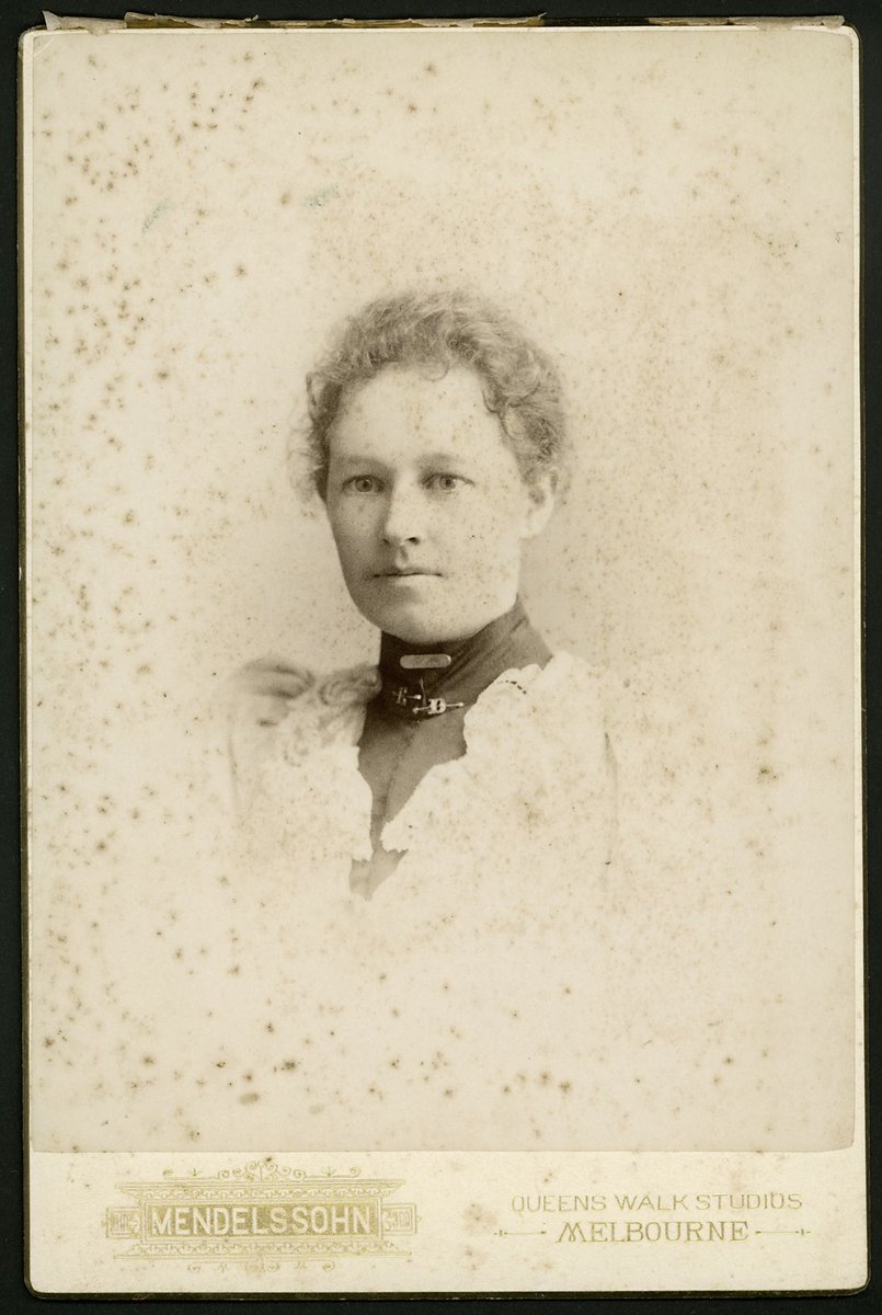 Portrait photographs by F. B. Mendelssohn & Co., Melbourne, Vic (1889–1900)