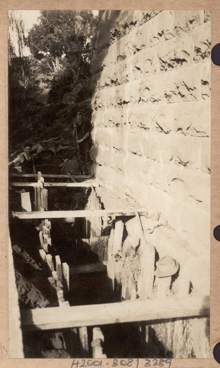 Hawthorn bridge reconditioning (1930)