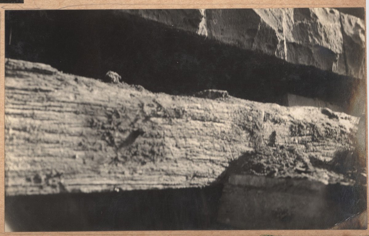 Hawthorn bridge - Richmond pier (c. 1930)