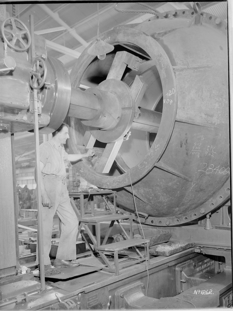 Factory interior, probably Marfleet & Weight Pty. Ltd., Melbourne (1941–42)