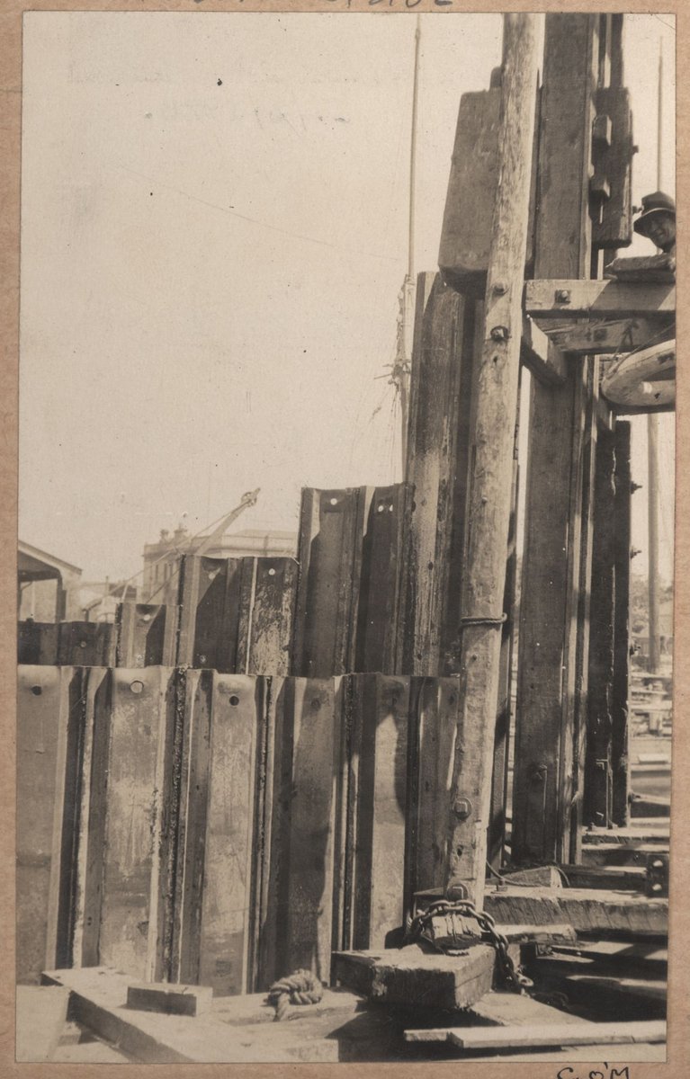 Spencer Street Bridge - north abutment, Melbourne, Vic, Melbourne City (1928)