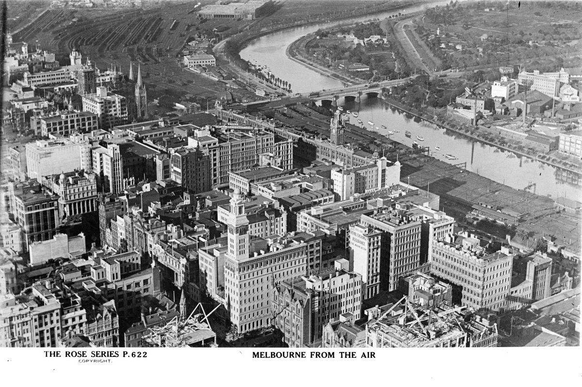 Melbourne from the air (1920–54)