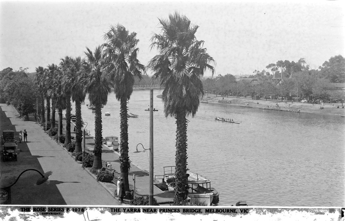 The Yarra River Near Princes Bridge, Melbourne, Vic, Melbourne City (1920–54)