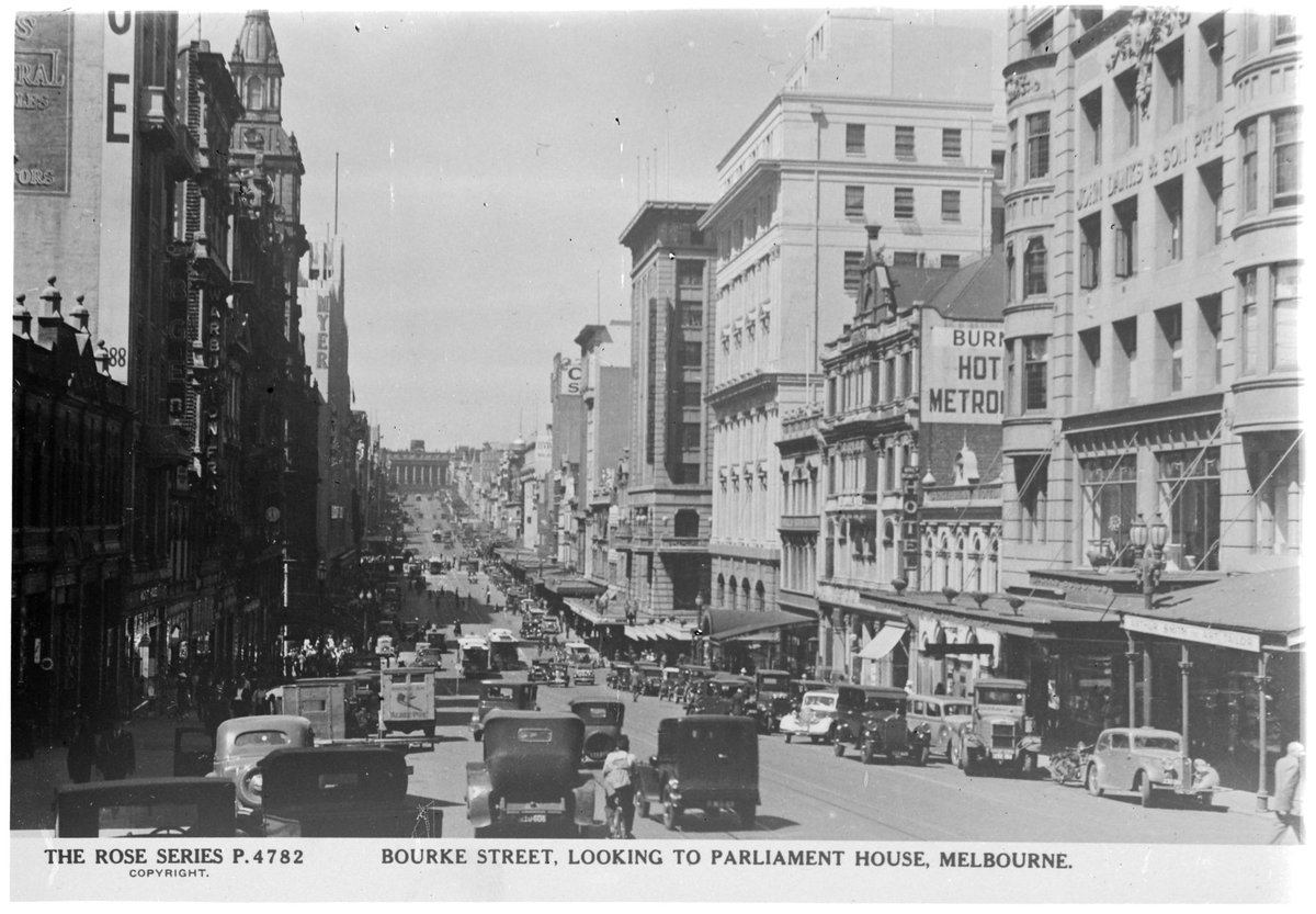 BOURKE STREET, LOOKING TO PARLIAMENT HOUSE, MELBOURNE, East Melbourne (1920–54)