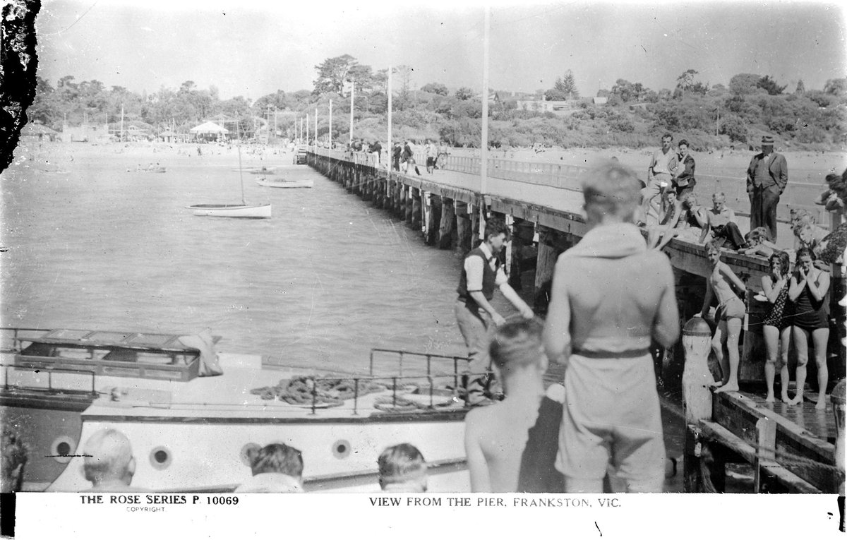 VIEW FROM THE PIER, FRANKSTON, VIC (1920–54)