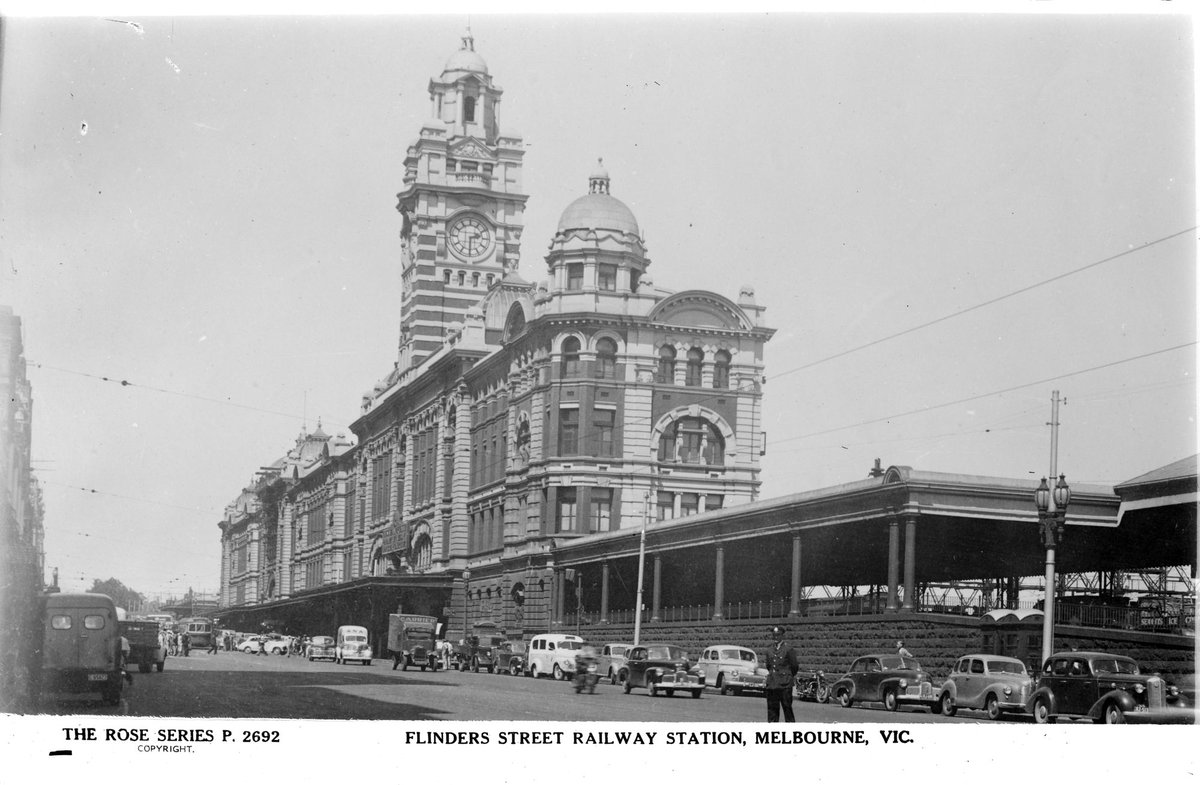 Flinders Street Railway Station, Melbourne, Vic, Melbourne City (1920–54)