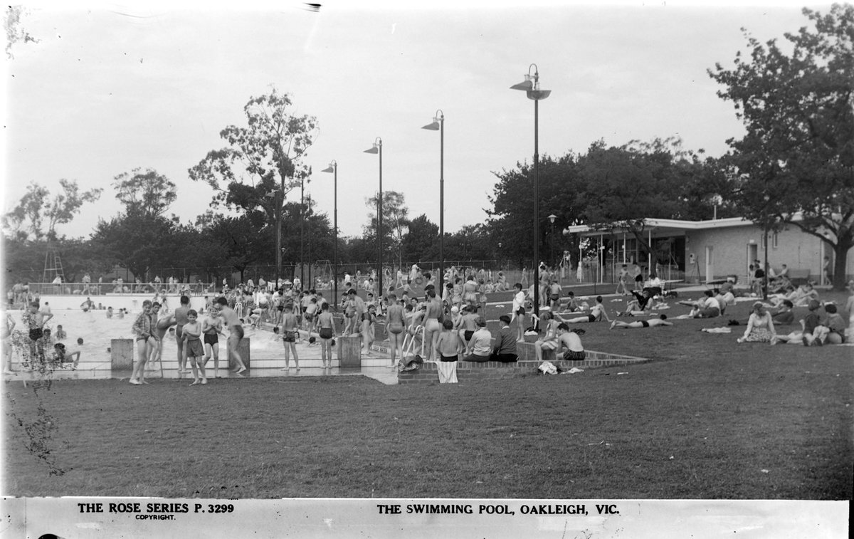The Swimming Pool, Oakleigh, Vic (1920–54)