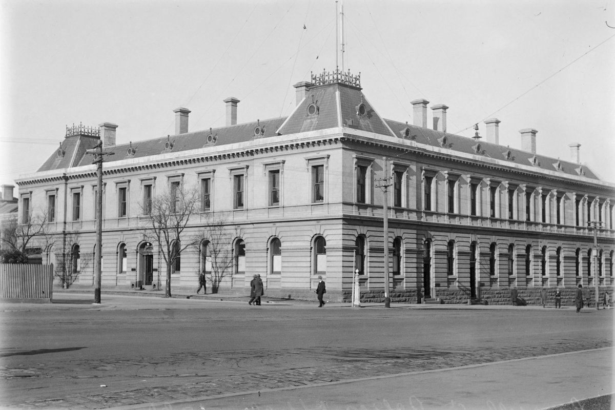 Russell St. Police Offices, Melbourne City (1930)