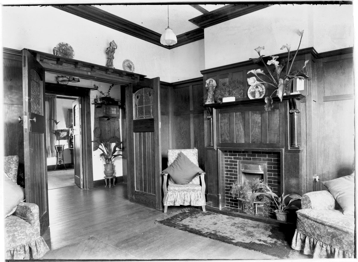 Collection of glass negatives relating to Wahroonga 138 Alma Road St Kilda East Victoria (1913?)