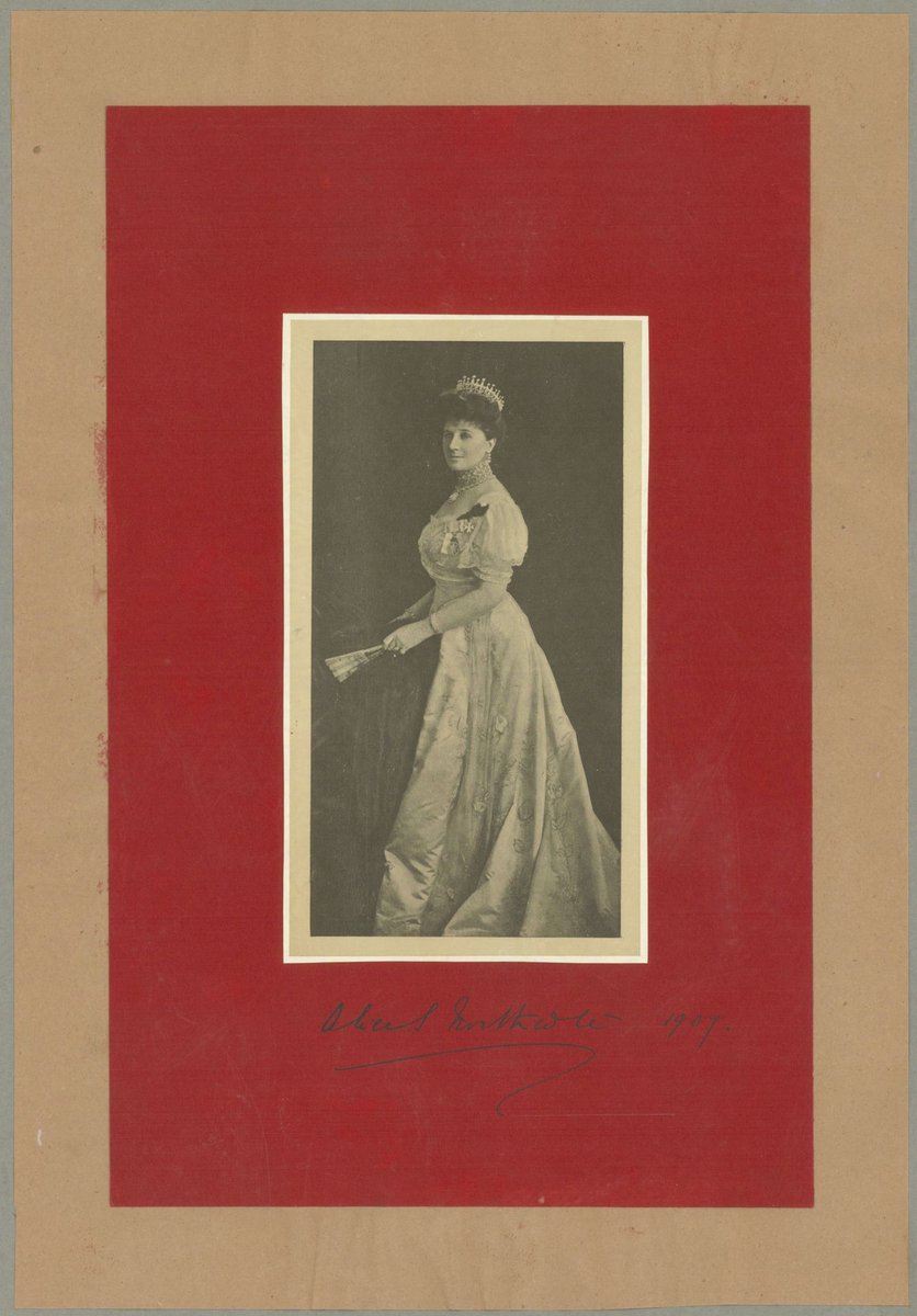 Lady Northcote (1907)