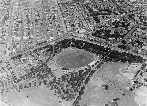 St. Kilda Junction and Junction Oval, 1925–35