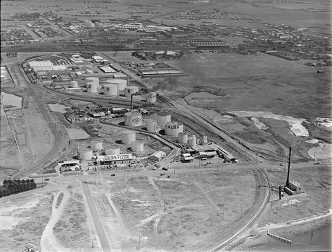 Petroleum companies at Spotswood including Alba, Golden Fleece, Commonwealth Oil Refineries and Shell, 1939