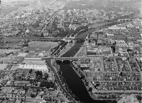 Yarra River Melb [i.e. Melbourne], 1945–48